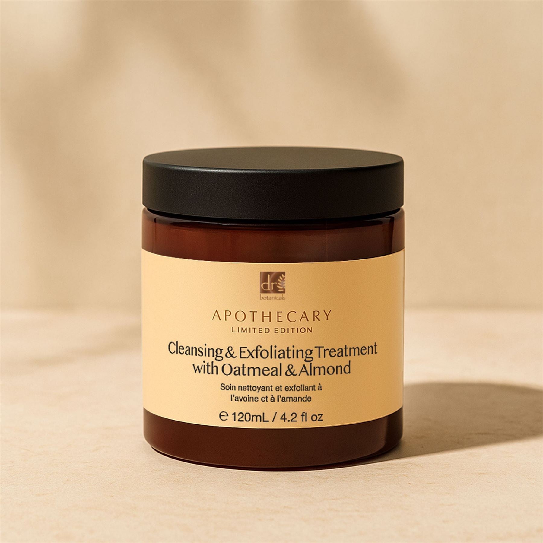 Soin nettoyant et exfoliant à l'avoine et aux amandes 120 ml