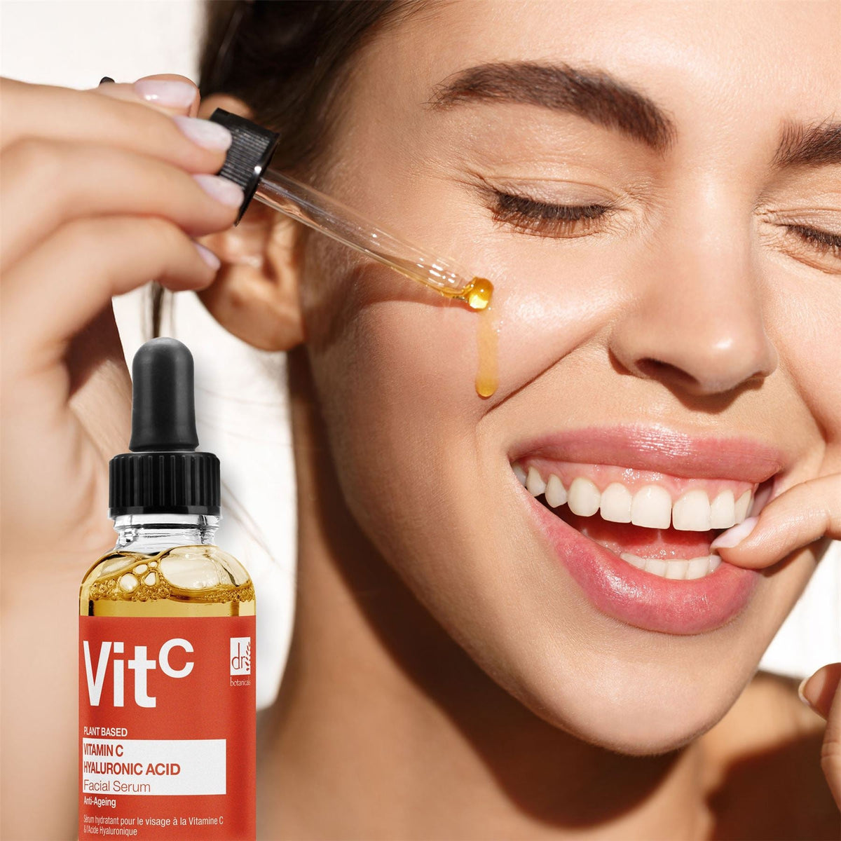 Vitamin C 5% & Hyaluronic Acid 2% Hydrating Facial Serum 30ml - skinChemists