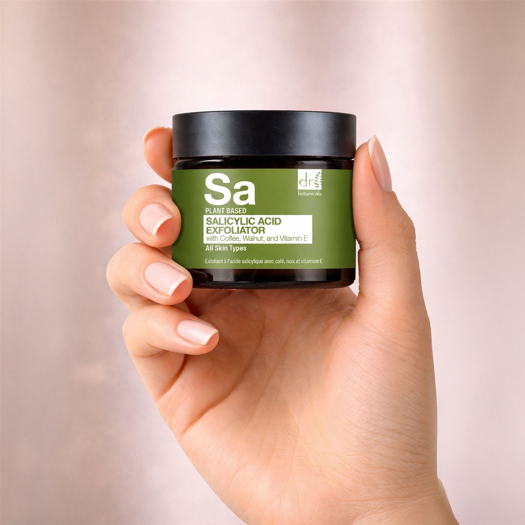 Salicylsäure-Peeling mit Kaffee, Walnuss und Vitamin E, 60 ml