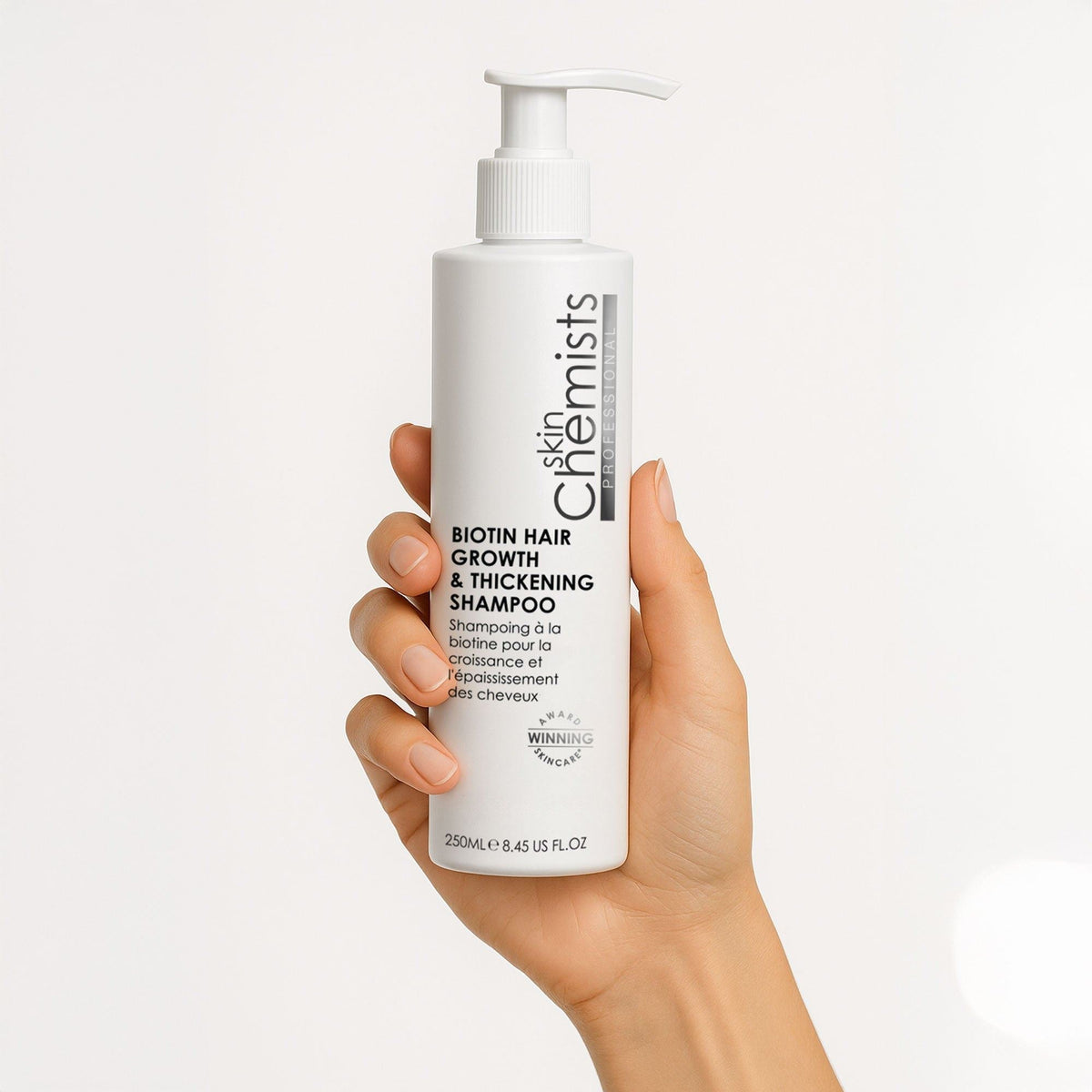 Shampooing à la biotine pour la pousse et l’épaississement des cheveux 250ml